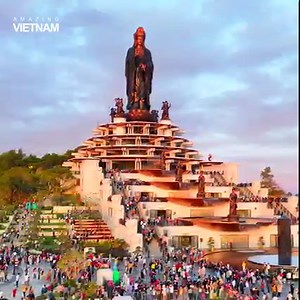 570K views · 47K reactions | Spring Festival on Ba Den Mountain, Tay Ninh | Amazing Vietnam | Facebook