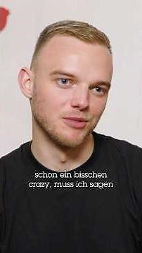 Annika hat noch keine Tattoos, aber wenn, dann würde sie sich einen Smileys tätowieren lassen 😆