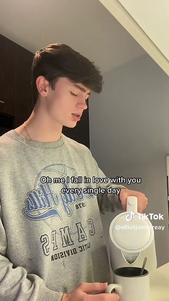 Take Me Into Your Loving Arms - Elliot James Reay Song Cover