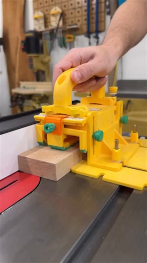 Buy the GRR-RIPPER MAX → Get the MJ Splitter SteelPro FREE. Level up your table saw safety instantly. Black Friday Deals: https://www.microjig.com/offers?sca_ref=7546546.S3tELOxVqX | Microjig