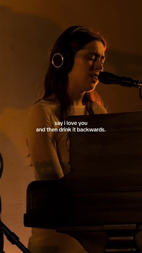 still one of my favorite lizzy songs ever omfg😭😭😭💔💔💔 #lizzymcalpine #older #drunkrunning #fyp #concertvid