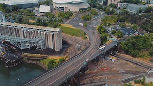 Congratulations to all of PSU’s 2023 grads! Here’s a look back at all three commencement ceremonies held over graduation weekend. For more photos, please visit the link in our bio 💚 #2023pdxgrad | Portland State University