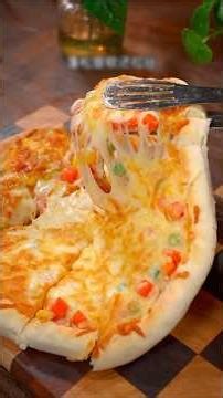 How to make Homemade Pizza #recipe #pizza #snackideas #homemadepizza