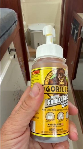 Holds well, easy to use! Gorilla Glue
