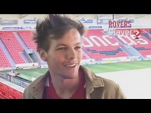 One Direction: Louis Tomlinson signs for his home football club Doncaster Rovers
