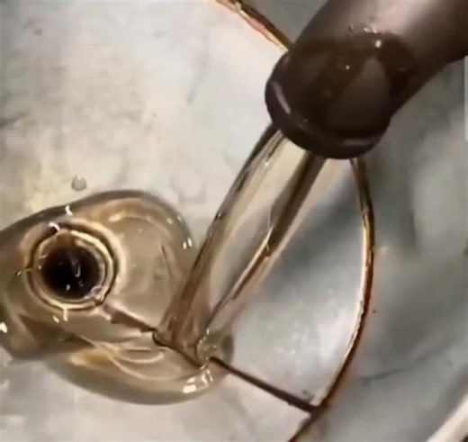 Laminar flow, where fluid moves in smooth, parallel layers with minimal mixing, is key in optimizing efficiency. Unlike turbulent flow, it reduces drag and energy loss. ->Applications include… | David Funyi T.