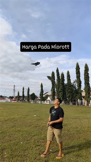 RC Pesawat Terbang VTOL , baterai charger tahan banting dan lentur. 🛒Link order di bio 162 Cod aktif ✅ #kadoanak #pesawatrc #videoviral | M Rizfan Z