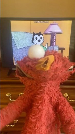 elmo world the chickens channel