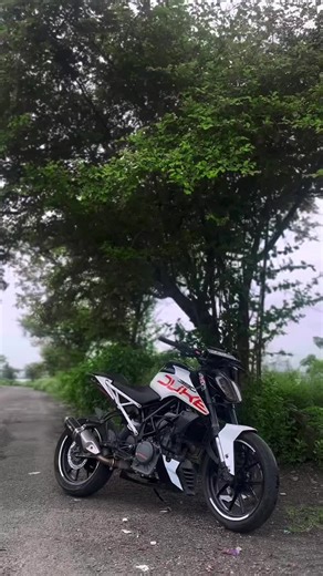 Dukey's Unique Adventures with Bikers