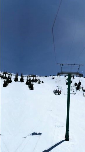 The Ultimate Skiing & Snowboarding Destination? Brian Head! #snowboarding #shorts