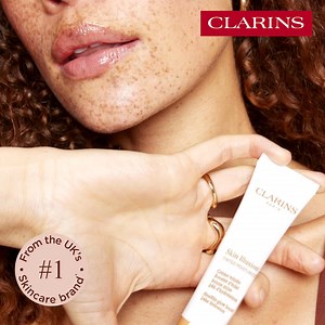 Glow on the go with our New Skin Illusion Tinted Moisturiser | Clarins