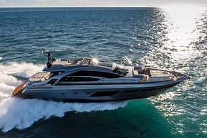 Pershing Yachts 8X