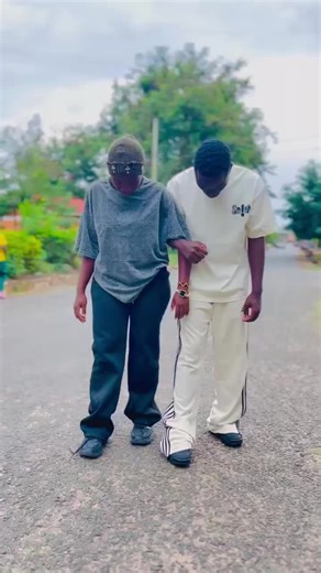 like this #flavia dances ft Arnold dances#kasesetiktokers