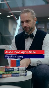 AI isn’t replacing creativity – it’s expanding what’s possible. 👉 Learn more: https://apps.rmit.edu.vn/r/1za | RMIT Vietnam Postgraduate Programs