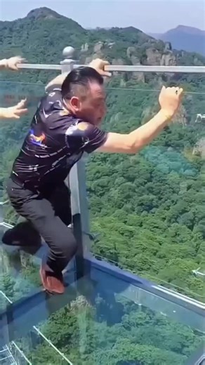 Mohit Kumar | Business, Ecom & Dropshipping Coach on Instagram: "SHARE to help SOMEONE✌️ Follow @risewithmohit if you want to start a Business🚀 [Business Ideas India | Chinese Product Sourcing | Ecommerce Growth | Instagram Business Tips | Amazon FBA India | Startup Ideas for Beginners | Side Hustle Guide | Ecommerce & Dropshipping Tips | India Wholesale Market Guide | Amazon Meesho Seller Guide | New Business Opportunities | Top Business Ideas | Best Dropshipping Niches | China Import Websites