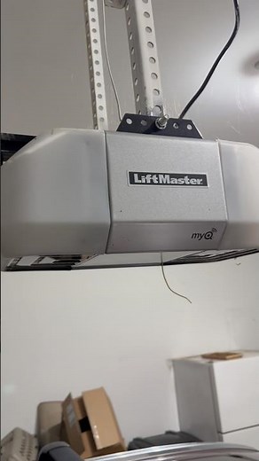 How to change light bulb in lift master garage opener #liftmaster #garage ge