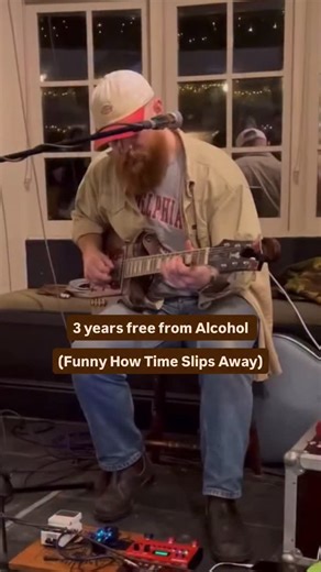 Today marks 3 years of being off the booze. Funny how time slips away. It’s less slippery now. Not going to preach about it, it’s a personal thing. I just stopped enjoying it and was fed up of the hangovers. I was never one to get on with it when I was hungover. I was lousy and grumpy which isn’t great with little kids in the house. It doesn’t solve all your problems, but even day to day stresses and situations are easier to sort when you don’t have a hangover to wrestle with - and in my line of