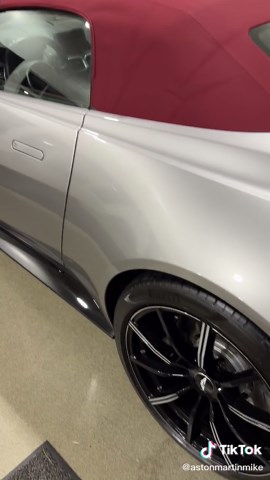 2021 Aston Martin Vantage Convertible Features