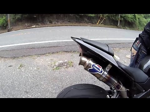 YZF-R1 クロスプレーンマフラーサウンド