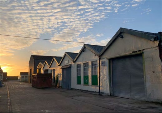 Industrial Space to Rent - Darenth Works, Ray Lamb Way, Erith, DA8 2SP - 7,068 sq ft | LoopNet