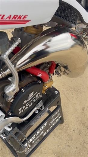 Turn Up The Volume 🔊. 🚨SOUND CHECK 🚨listening to this 1997 CR125 project bike built by @dirtbiketv1 with a full @fmf73 exhaust system on it. Is there a better sound than a crisp running 2-Stroke ? #dirt #dirtbike #magazine #news #offroad #media #print #video #adventure #outdoors #racing #testing #motocross #supercross #motorcycle #projectbike #2-Stroke #fmf | Dirt Bike Magazine