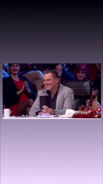 🩷Srecna Nova 2024. godina 🩷@RADA MANOJLOVIC #fyp #fypシ #foryoupage #sister #sisterlove #foryou #crnagora #ulcinj #srbija #bosna #hrvatska #slovenija #dijaspora #happynewyear