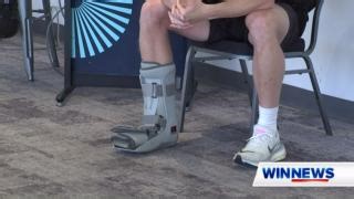 19K views · 189 reactions | AFL superstars Toby Greene and Isaac Heeney have put regional kids to the test today in Albury. AFLNSWACT #WINNews | Channel 8 & 80 (HD) Weeknights from 5:30pm | WIN News Albury | Facebook