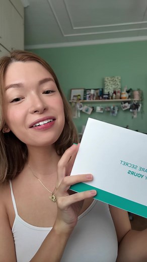 Unboxing the Secret Dove Sensitive Beauty Bar