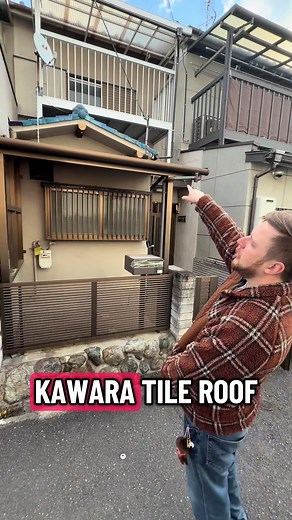 Alright! Come check out this 18k house in Osaka Japan! 🇯🇵. Let me know what you think in the comments. #akiya #cheaphome #japan #fyp #japanhome @AkiyaMart