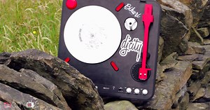 ビデオ: Numark PT01の簡単な改造