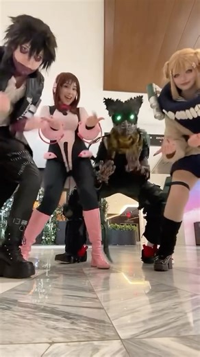 𝒫𝒶𝓇𝒾𝓈♡︎🎀 on Instagram: "I guess I’m lonely… 😔 @ashenapocalypse @ryancosplays8 @thecosplayisreal #mha #mhacosplay #myheroacademia #myheroacademiacosplay #bnha #cosplay #cosplaygroup #anime #nycc #newyorkcomiccon #nycc2025 #ochakourarakacosplay #izukumidoriyacosplay #himikotogacosplay #dabicosplay #plusultra #cosplaydance #dance #animecosplay @plusultra @crunchyroll"