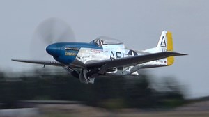 123K views · 4.2K reactions | North American P-51D Mustang D-FUNN. Enjoy some Lowpasses and Packard Merlin Sound plus whistling at Hangar10 Usedom. | Warbirds | Facebook