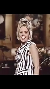 Pearl Jam (Alive) SNL 1992 | Seattle Sound 90's