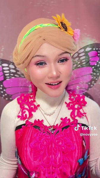 Barbie Mariposa Cosplay - Butterfly Fairy Costume Ideas for Cosplayers