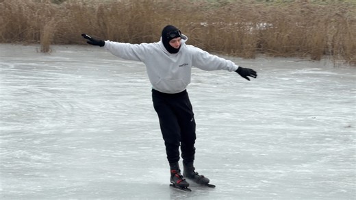 Schaatsen op De Loop in Roden