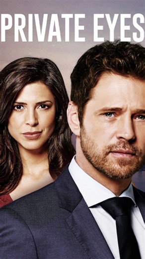 Pacific Sunday Golf on Instagram: "Here’s is some behind the scenes action from my day as a background extra on the set of the new show Private Eyes West Coast! Jason Priestley is the star of the show which will be set (I think) right here in Victoria. Our Hockey Night and Gambler connections were used by the cast so can’t wait to see them on the show! Had an awesome time and everyone was super nice and professional! Can’t wait for the episode to air next year 🍿"