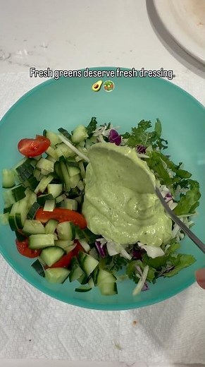 Creamy, dreamy and homemade avocado dressing for your salads. #balancedmeals #saladdressing #greens