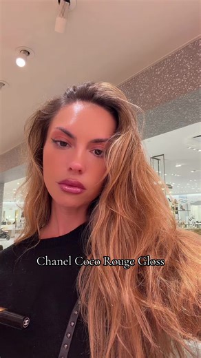 @chanel.beauty 💋💋💋 | Chanel Lip Gloss