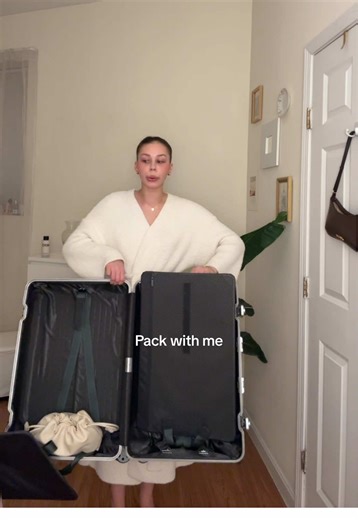 Pack with me for spring break!!🤎 @frankiesbikinis @SKATIE @Calzedonia @Buck Mason @Massimo Dutti @Aritzia @Ami Paris @Bydee @Showpo. @Meshki @STAUD Clothing @ASTA RESORT @Monday Swimwear @ZARA @Lulus @tankair @reformation @Old Navy @ASTR THE LABEL @437