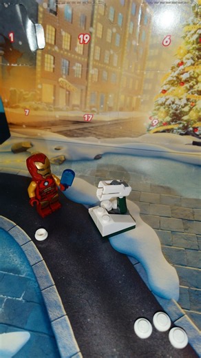 ❄️ Day 2 - LEGO Marvel Advent Calendar 2026 (76340) #avengers #doomsday #legominifigures #afol