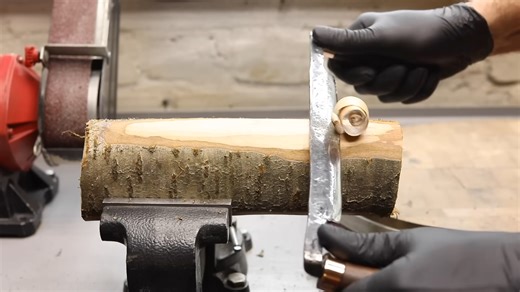 How I brought a rusted woodworking tool back to precision