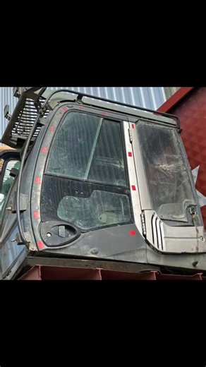 Güçlü grup iş makineleri on Instagram: "Güçlü Grup İş makinaları Yedek parça +905073588653 İş Makinası Kabini Ekskavator kabini Loader kabini Volvo ekskavatör kabini Caterpillar ekskavator kabini #caterpillar #volvoekskavatör #kabin #işmakinalarıyedekparça #ggspare"