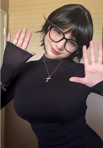 okay okay last shizuku post..🖤 #shizuku #hxh #cosplay #animecosplay #fypage