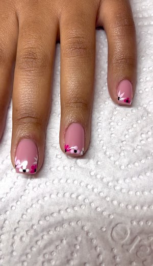 Spring Nail Art Ideas for 2025