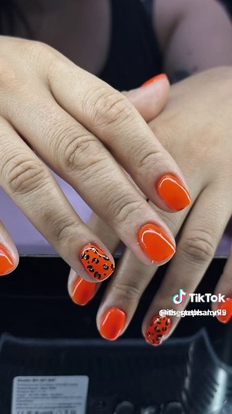 Beautiful Gothic Nail Art at The Goth Salon