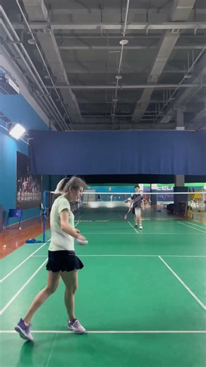 Zhang Yuanying's spinning is not easy # Girls playing badminton