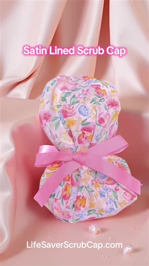 Bloom through every shift 🌼 Floral Garden Satin Lined Ponytail Scrub Cap Pretty on the outside, protective on the inside 💕 Comfort style = workday win #satinlinedscrubcaps #scrubcaps #doctor #nurse #lifesaverscrubcap