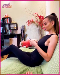 Making every moment count!🏃‍♀️💑 | Nerd Snacks