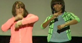 Michelle Obama Mom Dancing - Jimmy Fallon 2013