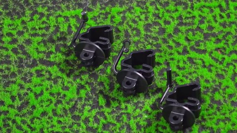 Amazon.com : Tondiamo 25 Pcs Z Pin-Lock T-Post Insulator Black Z T-Post Insulator T Post Pin Lock Insulators Electric Fence Insulators T Post Clips Fence Accessories for Agricultural and Ranchers : Patio, Lawn & Garden